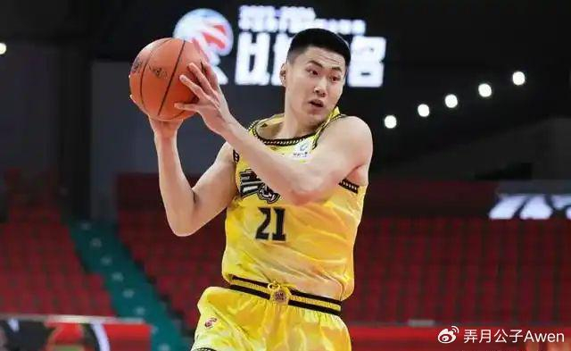 开云-空篮都上不进！“辽篮樱木”11分钟0分1板，球迷：白瞎这么大个子|吴昌泽|吉林|辽宁男篮|张陈治锋|韩德君_新浪体育_新浪新闻